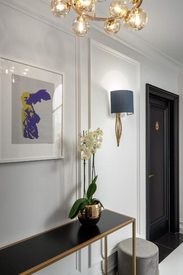 Praxitelous Luxury Suites Athene Buitenkant foto