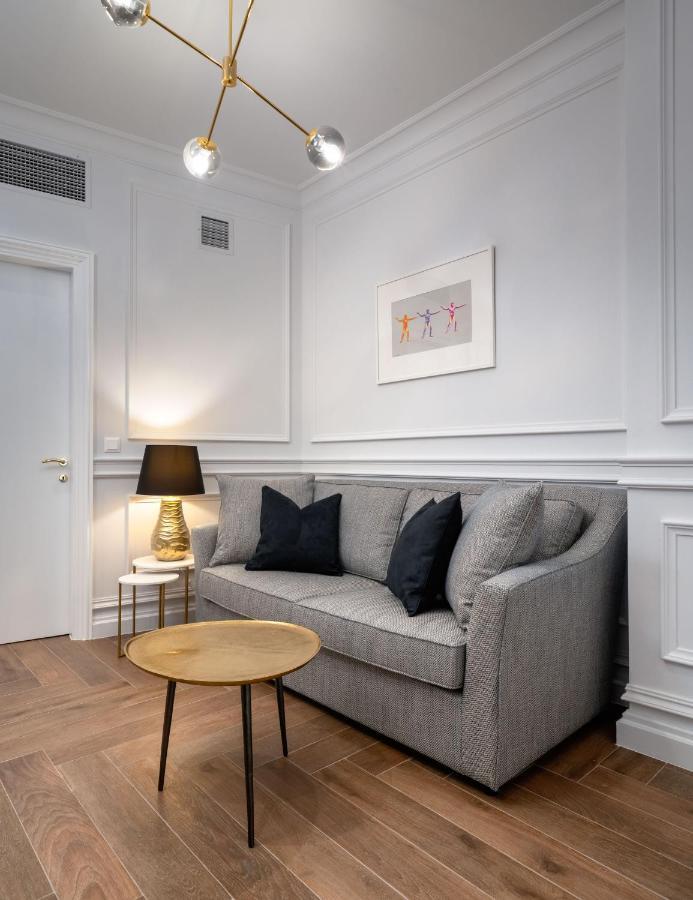 Praxitelous Luxury Suites Athene Buitenkant foto