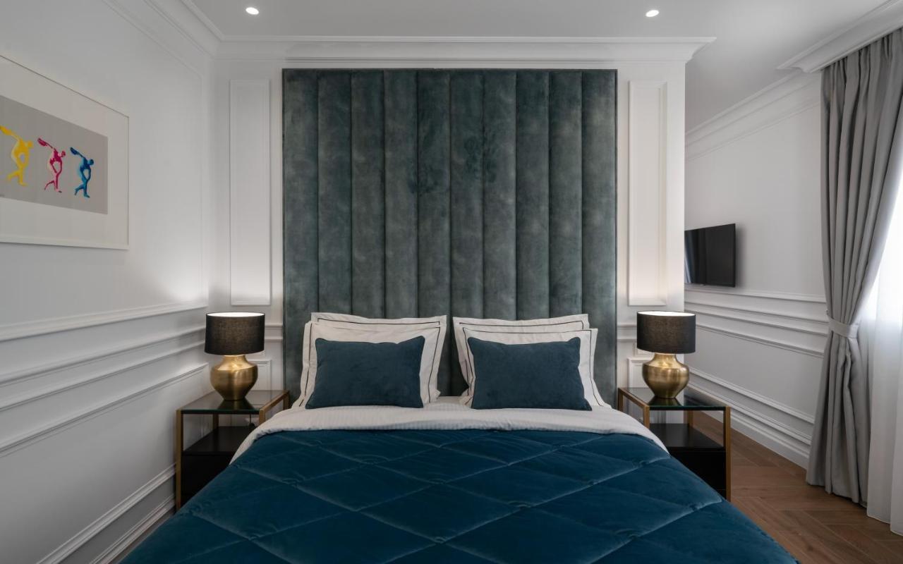 Praxitelous Luxury Suites Athene Buitenkant foto